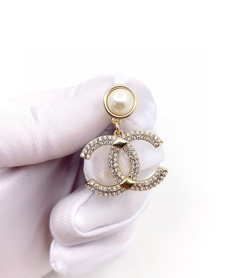 Ch**el earrings